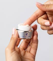 iS Clinical Lip Polish